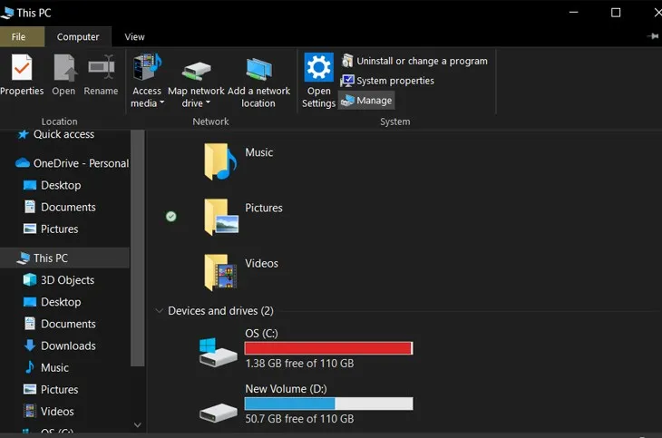 Bạn truy cập vào This PC rồi chọn Manage