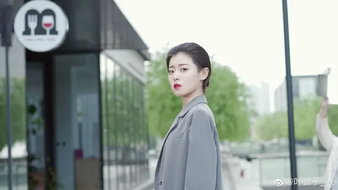 Phong cách "soái ca" đặc trưng làm nên thương hiệu Diệp Công Tử