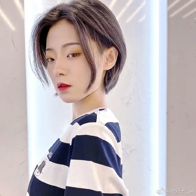 Diệp Công Tử biểu cảm cuốn hút người xem