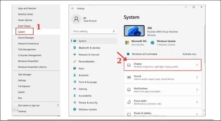 Người dùng vào Start chọn System và chọn tiếp Display để cấu hình cách nối 2 màn hình máy tính