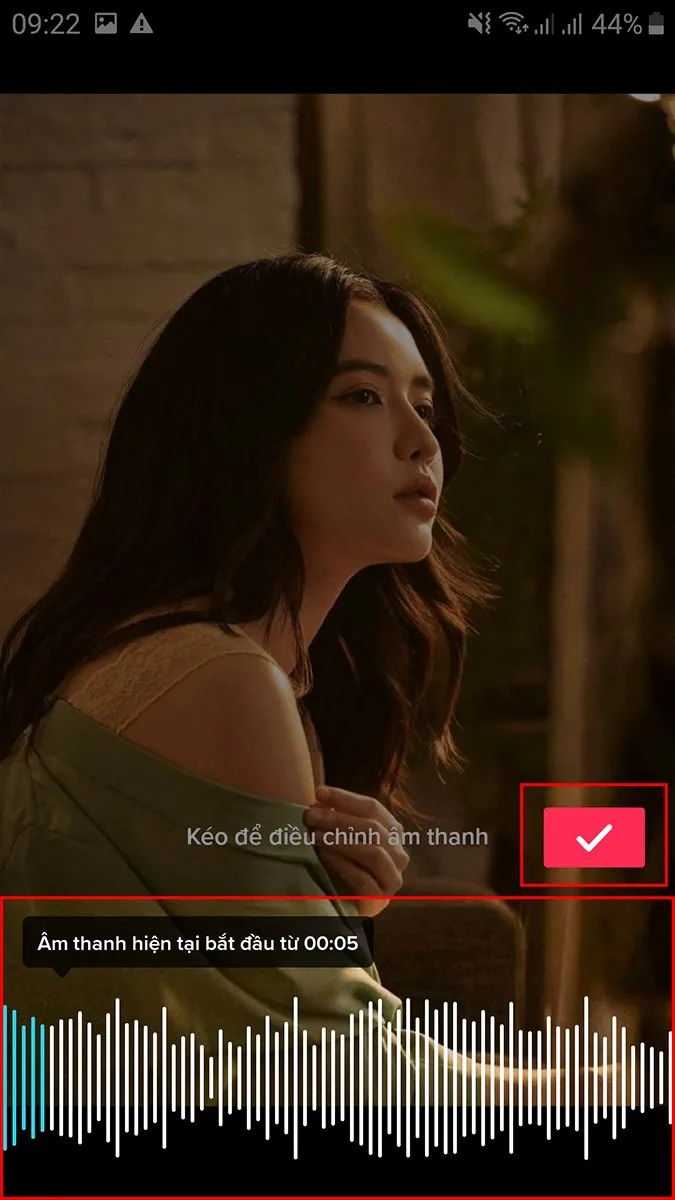 Kéo thanh thời gian để tùy chỉnh đoạn nhạc phù hợp