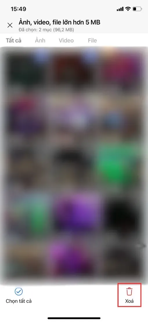 Màn hình hiển thị các cuộc trò chuyện để người dùng chọn và dọn dẹp dữ liệu trò chuyện trên Zalo