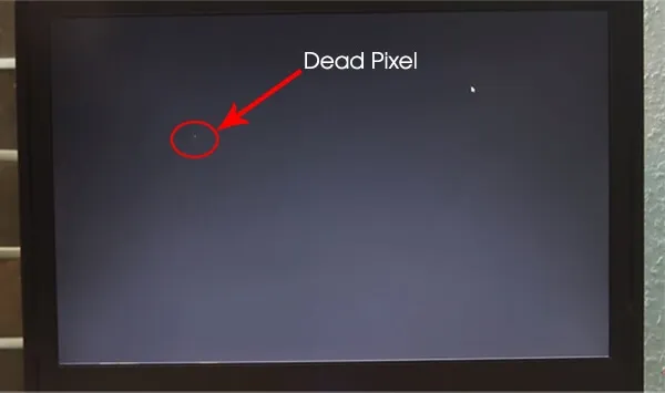 Kiểm tra lỗi điểm chết (Dead Pixel) trong quy trình cách test màn hình máy tính