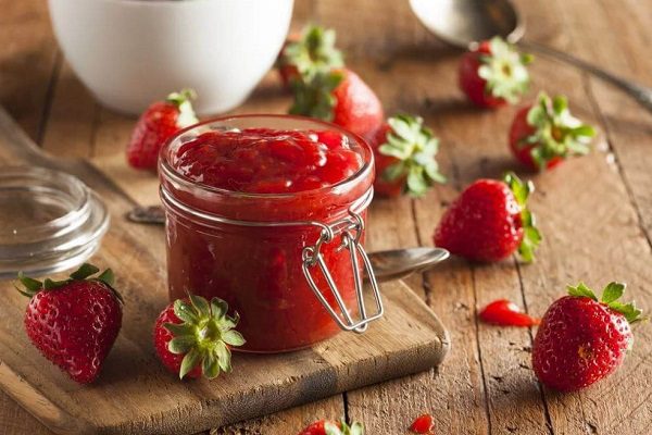 Cách Làm Mứt Dâu Tây Ngon Dẻo, Đạt Chuẩn Độ Sánh Và Bảo Quản Lâu