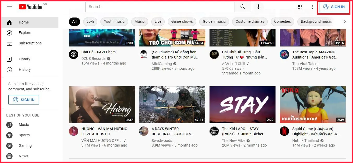 Giao diện trang chủ YouTube trên máy tính, nhấn vào nút "SIGN IN" hoặc "Đăng nhập"