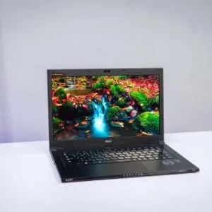 Góc nghiêng siêu mỏng của Laptop NEC VK17 nội địa Nhật
