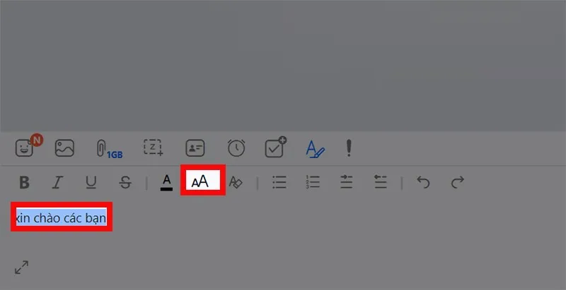 Hộp soạn tin nhắn Zalo với một đoạn văn bản được bôi đen và biểu tượng định dạng 'Aa' (tăng giảm cỡ chữ) đang hiển thị ở góc dưới bên phải.