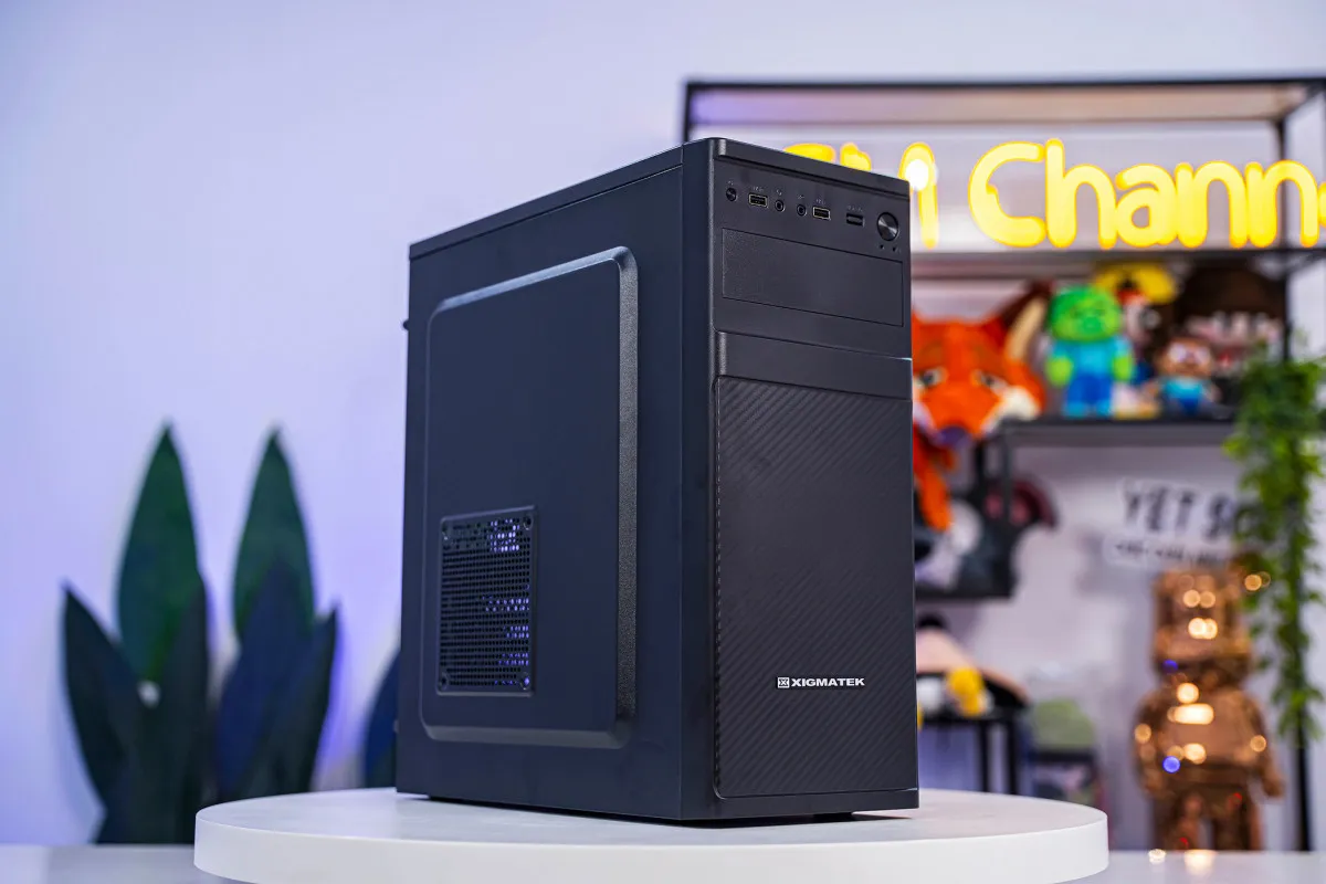 Mặt sau và giao diện cổng kết nối của dòng PC văn phòng thế hệ mới nhất