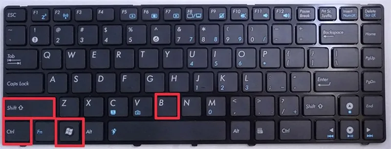 Thao tác nhấn đồng thời bốn phím để nạp lại trình điều khiển card màn hình