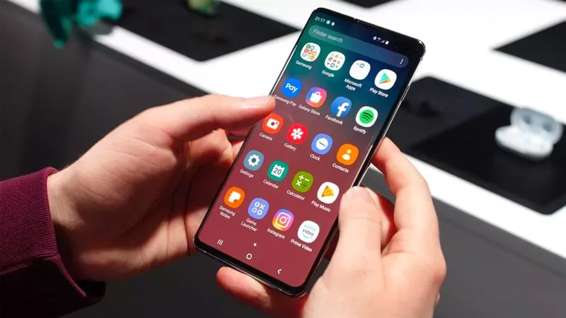 Giao diện tính năng chạm hai lần để tắt màn hình trên điện thoại Samsung Galaxy đời mới