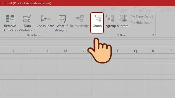 Phân loại các nhóm thông tin như kinh nghiệm, học vấn trong quá trình làm CV trên máy tính