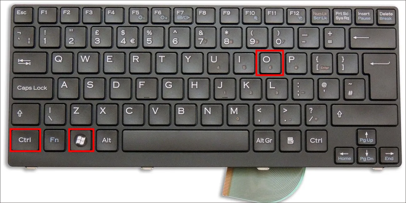 Mở bàn phím ảo bằng tổ hợp phím tắt Windows + Ctrl + O