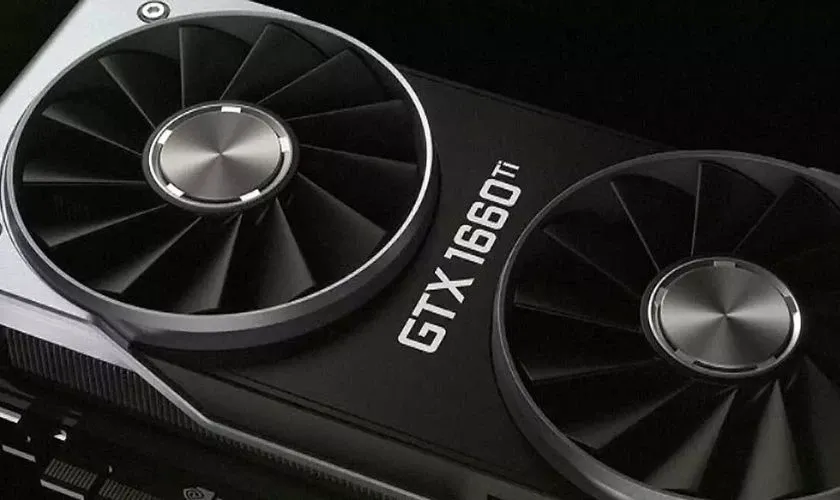 Nhân viên kỹ thuật tiến hành vệ sinh và tra keo tản nhiệt định kỳ cho card đồ họa máy tính