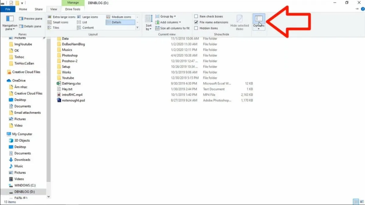 Bảng điều khiển Change folder and search options trong menu View của ứng dụng quản lý tệp