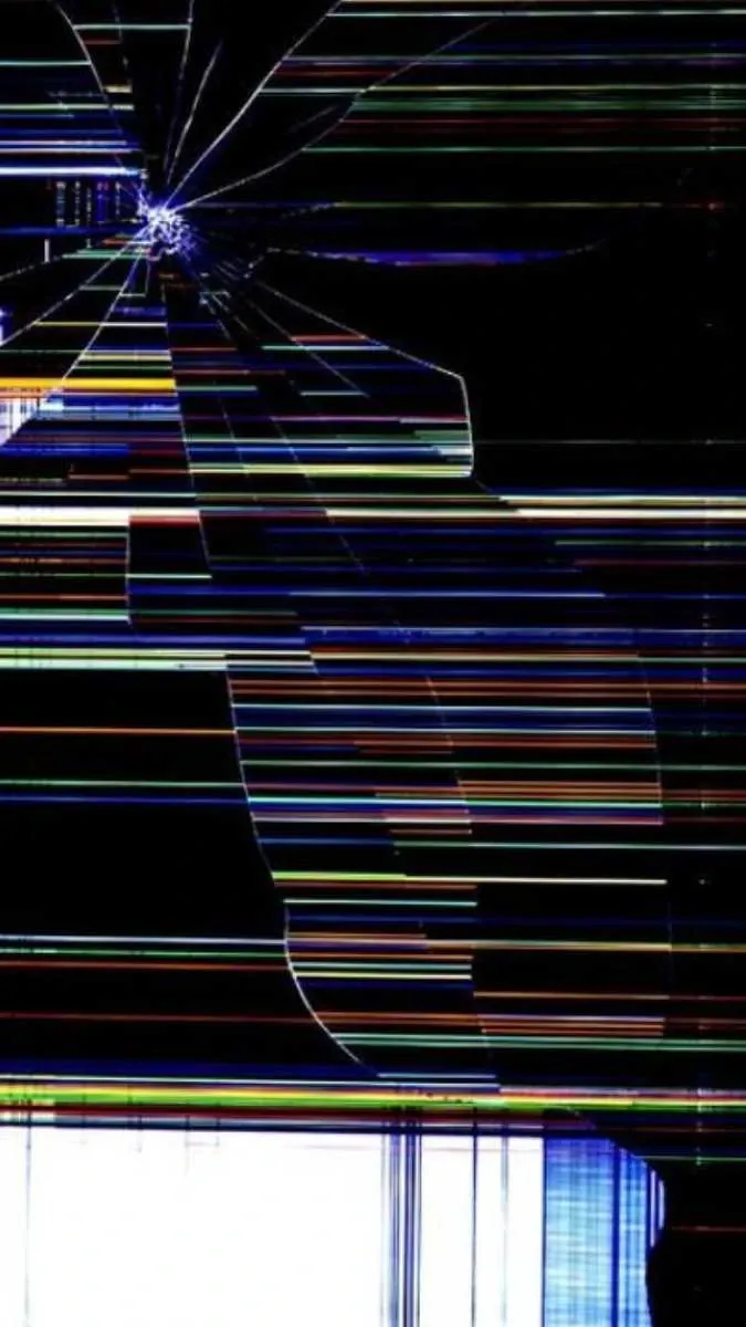 Hình nền troll vỡ màn hình iPhone 8K ấn tượng nhất