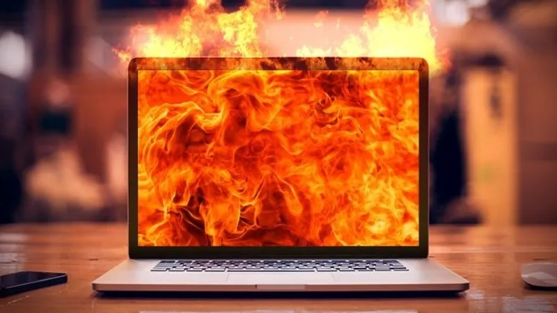 Đo nhiệt độ trên bề mặt các linh kiện điện tử để xác định điểm nóng bất thường