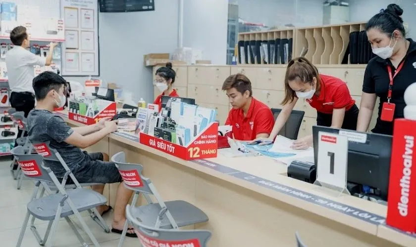 Đưa máy đến trung tâm sửa chữa chuyên nghiệp