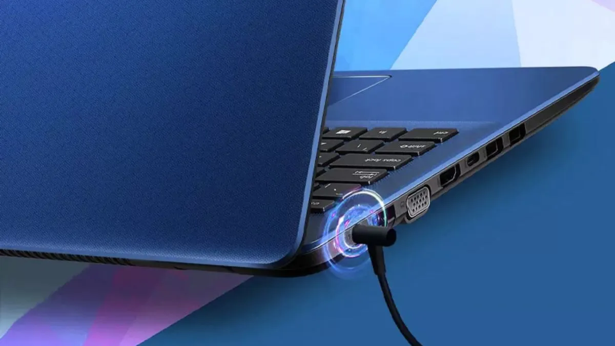 Sử dụng bộ sạc adapter chính hãng đi kèm theo máy để đảm bảo dòng điện áp