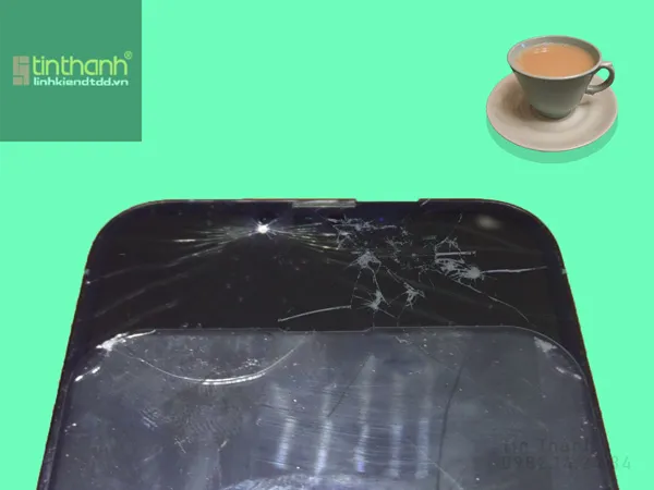 Khi nào cần mua và thay màn hình iPhone 13 Pro Max mới