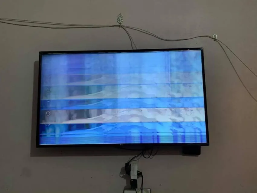 Sự can thiệp kịp thời của kỹ thuật viên sẽ giúp tivi tránh được các hư hỏng nặng hơn