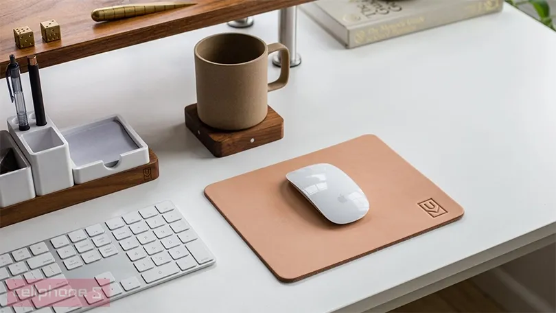 Công việc vệ sinh tấm di chuột định kỳ giúp duy trì hiệu suất hoạt động và độ bền cho phụ kiện