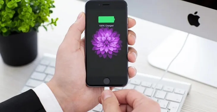 Sạc điện thoại qua laptop có thể gây rủi ro bảo mật nếu không cẩn thận