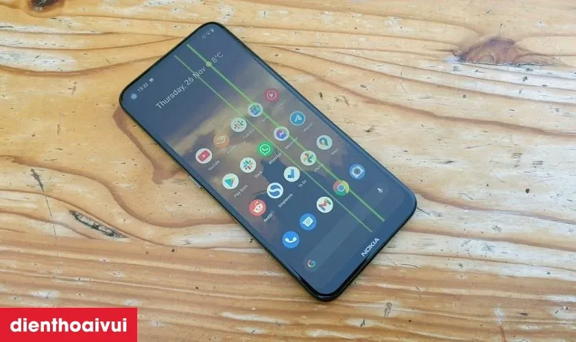 Các đường kẻ nhiễu màu sọc dọc sọc ngang làm mất đi chất lượng hiển thị của máy