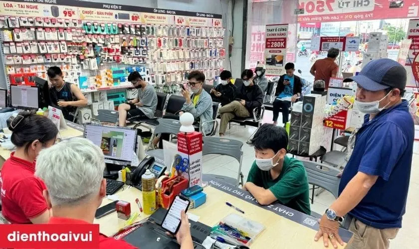 So sánh chi tiết hình ảnh hiển thị giữa màn hình Samsung A50 chuẩn và màn hình sắp thay thế